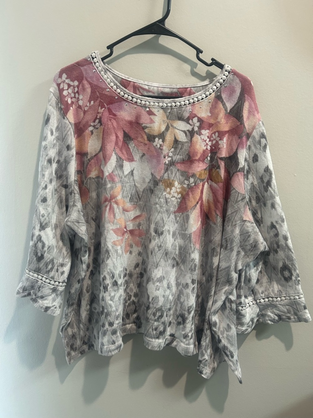 Alfred Dunner Gray Top with Pink & Peach Floral Accents